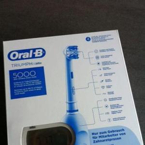 Braun Oral B Triumph 5000 - elektrische tandenborstel